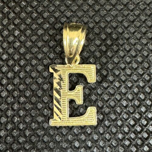 10k 10kt Yellow Gold Unisex Initial Letter "E" Charm Pendant - Picture 2 of 5