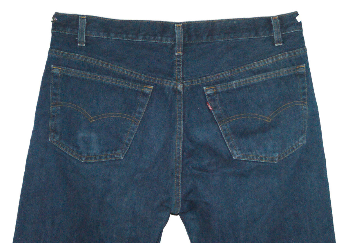 VINTAGE 2001 LEVI'S 501 CLASSIC DENIM JEAN W38 L34 (Actual VINTAGE 2001 LEVI'S 501 CLASSIC DENIM JEAN W38 L34 (Actual