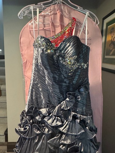 Mac Duggal Couture 75616M Pageant Gala Gown Dress Charcoal Silver NWT sz 2 - Picture 2 of 6