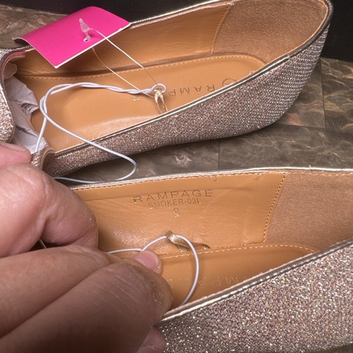 Rampage Smoker-03L Gold glitter sparkly slip on flats Pointed Toe size 9 - Picture 9 of 10