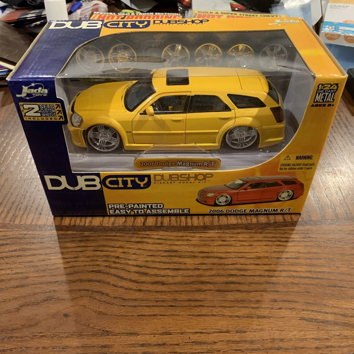 Dodge magnum diecast deals