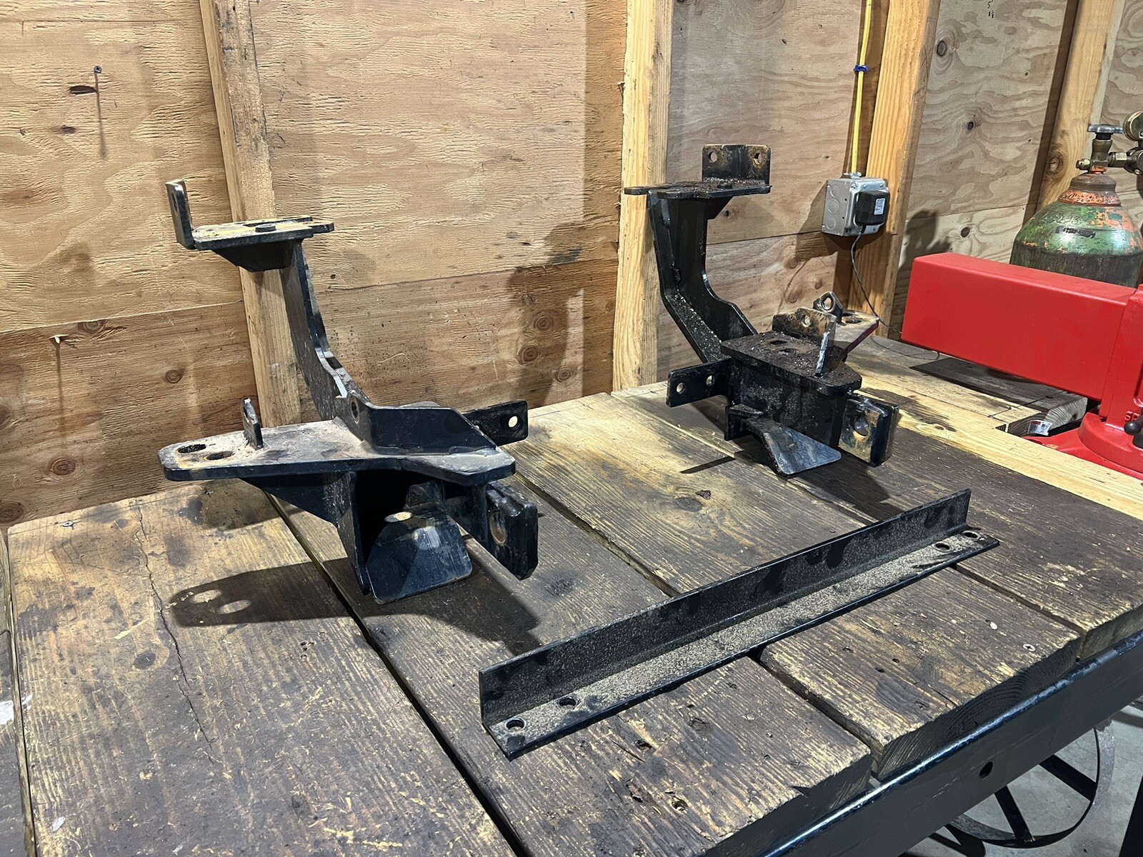 Fisher Minute Mount Plow Push Plates Kit 7173 for Late 2004 Ford F250