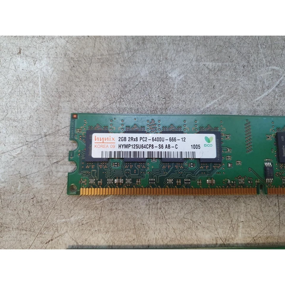 Pair of Hynix HYMP125U64CP8-S6 Desktop Memory Module (2 x 2GB) DDR2 RAM 240-Pins - Image 2 of 4