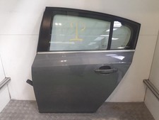 Porte arrière et accessoires Chevrolet CRUZE