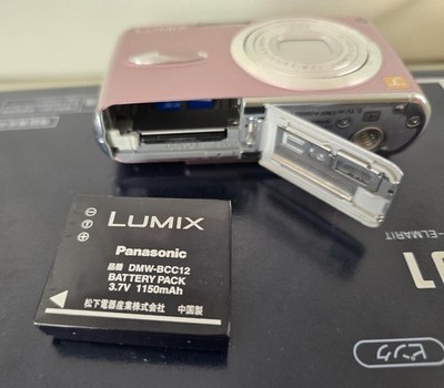 Panasonic LUMIX DMC-FX01 Pink Compact Digital Camera with