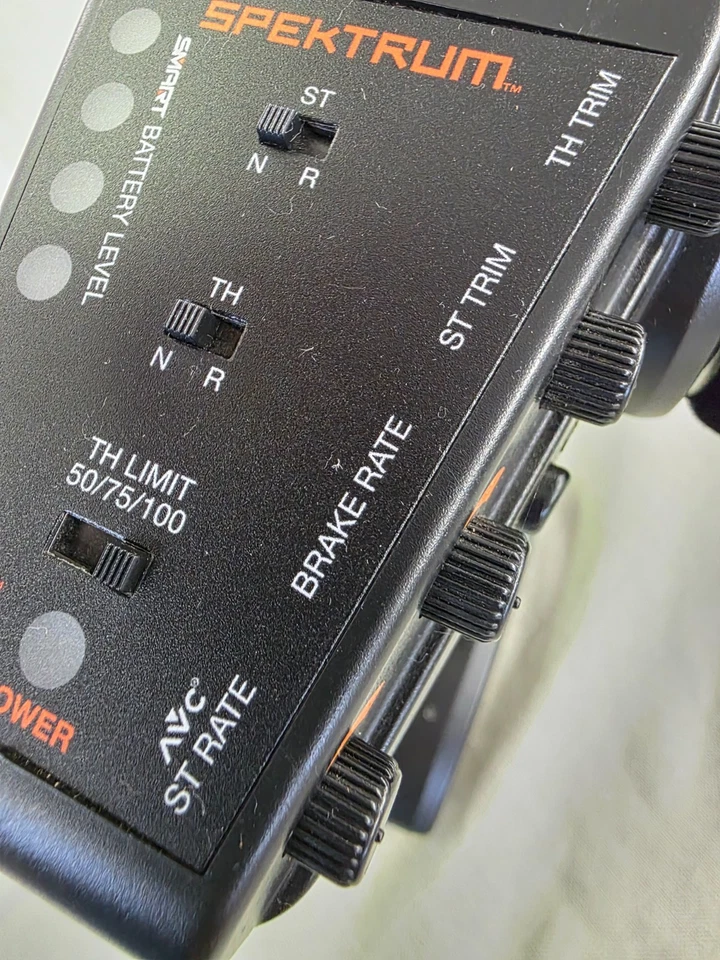 Spektrum DX3 Smart DSMR AVC 3-Ch. RC-Car Sender/Funke 2,4GHz (S3) - Bild 3 von 4