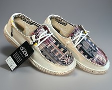 Hey Dude Women  s Wendy Boho Distresses Lace Up Lightweight Loafers Size 6 NEW 
