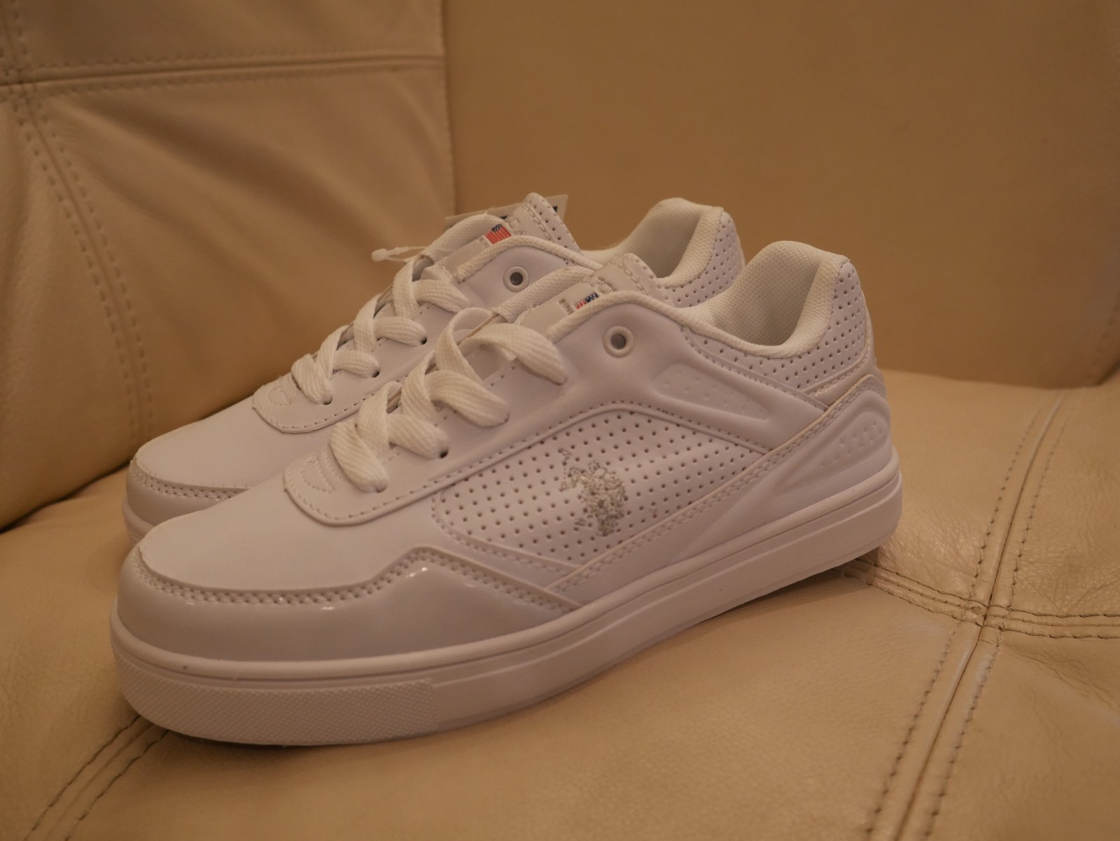 boys leather tennis shoes