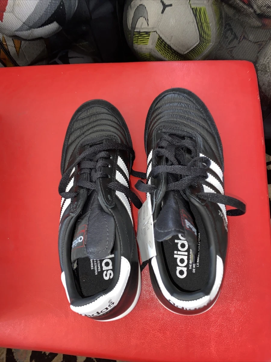 copa mundial turf shoes