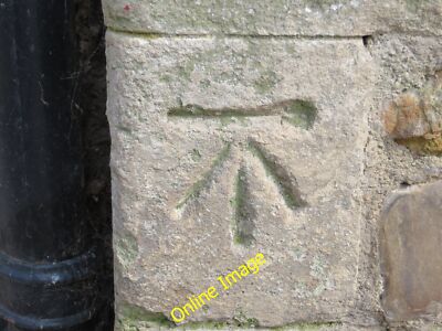 Foto 6x4 Ordnance Survey Schnittmarke Seaton\/SY2490 Diese Marke kann gefunden werden c2014