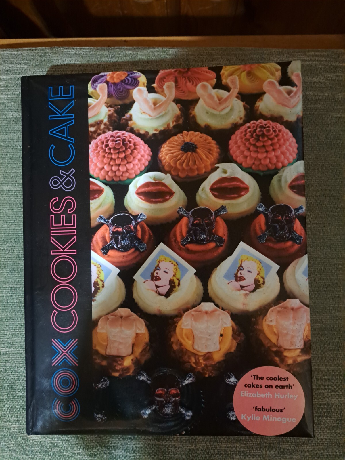 Cox Cookies & Cake-Patrick Cox, Eric Lanlard-Hardcover-1845336445-Very Good