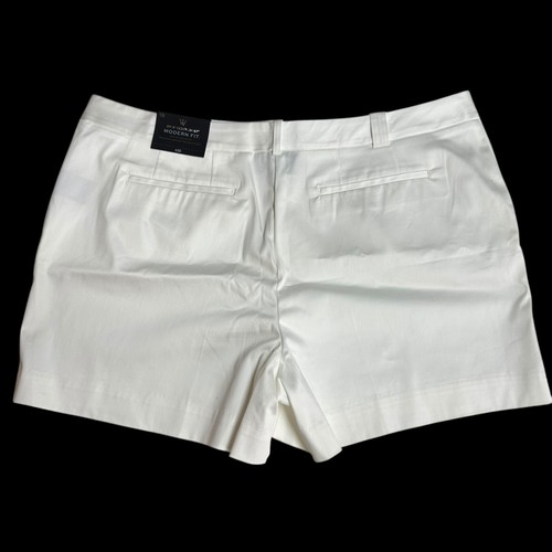 Worthington Modern Fit Shorts 18 Women's White 4.5" inseam Cotton Stretch NEW - Picture 2 of 6