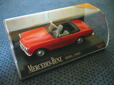 Modellauto Mercedes-Benz 280SL (1968)