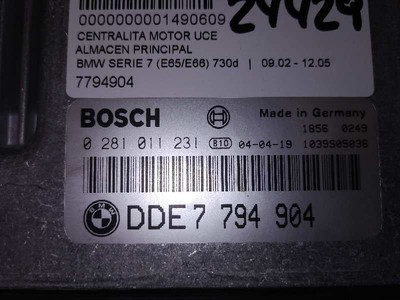 ★ENYCE★レディーエニーチェ★斜めカット ベアトップ★ベージュ★S★ ☆ENYCE☆レディーエニーチェ☆斜めカット ベアトップ☆ベージュ☆S☆