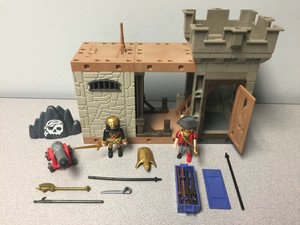 playmobil pirate prison