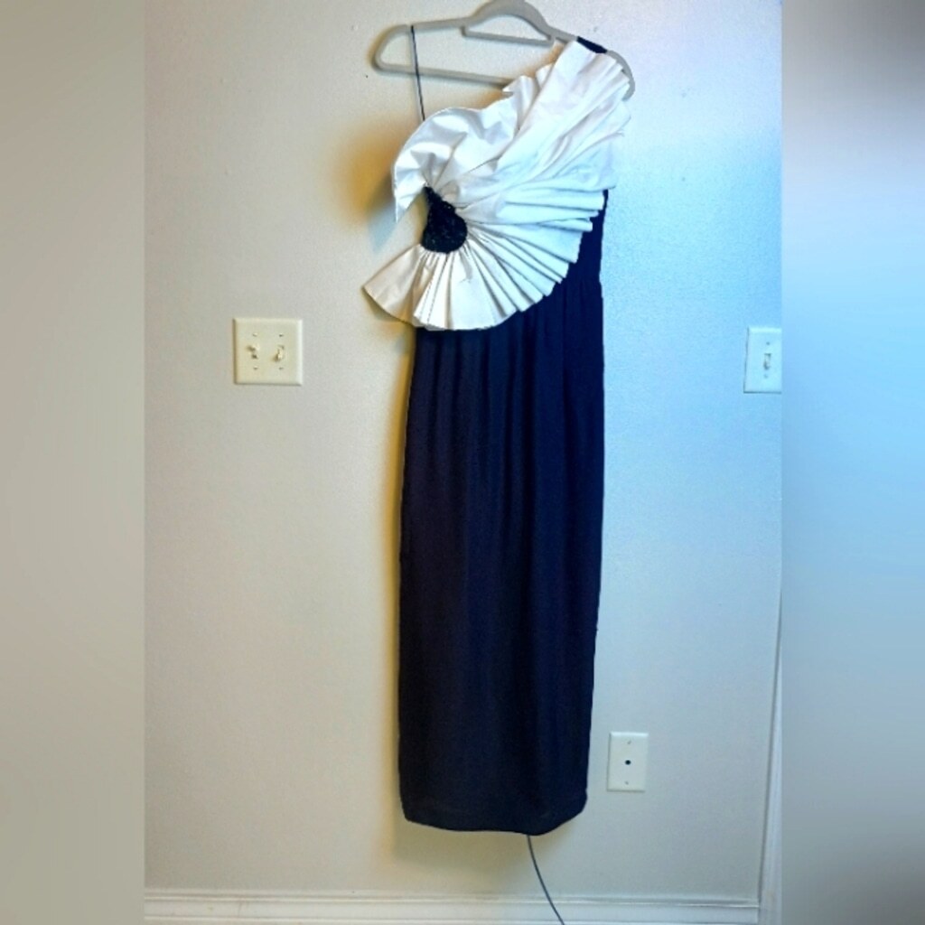 party dress used Vintage After Five Party Dress One Shoulder Size Small