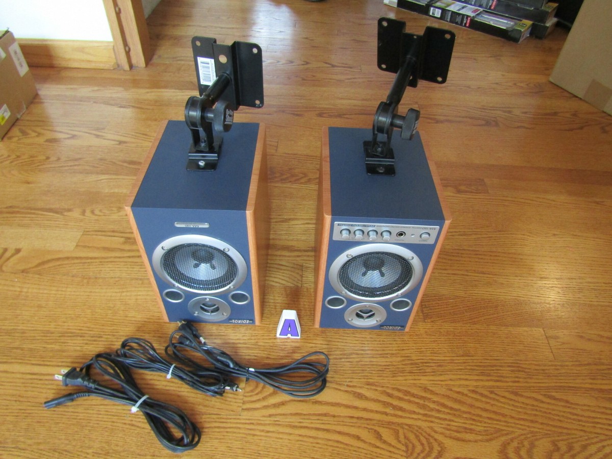 EDIROL MA-15D STUDIO MONITOR AMPLIFIER SPEAKER + WALL MOUNTS