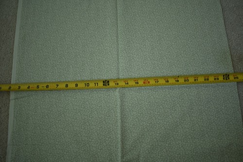 24" Long, Vintage, Off-White Leaves on Green Quilt Cotton, Springs, P2029 - Picture 3 of 5