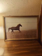 Stylish Wood Farm Horse Wall Mounted Art
