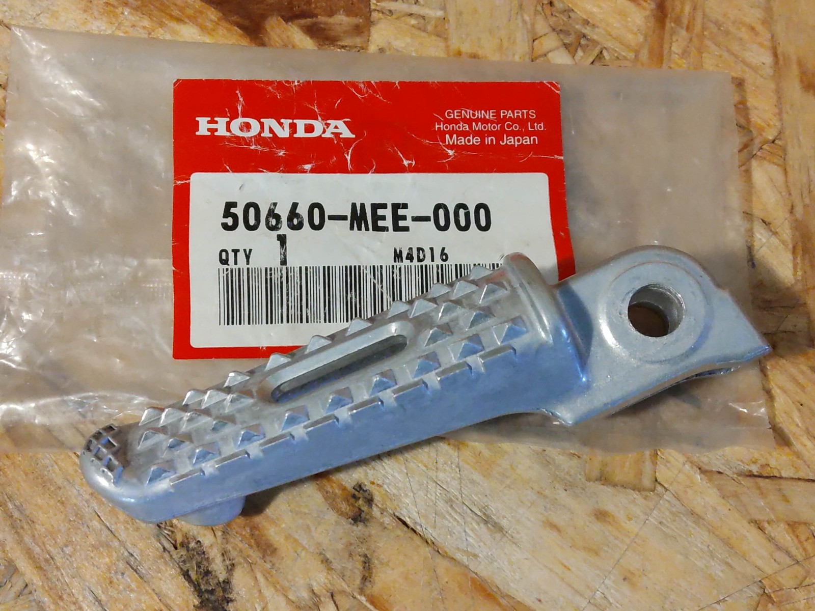Repose-pied avant droit CBR600RR 2003 2004 2005 2006 cale-pied moto Honda 50660-MEE-000