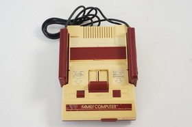 Nintendo Famicom Console -System Only- Tested HVC-001 H12989678