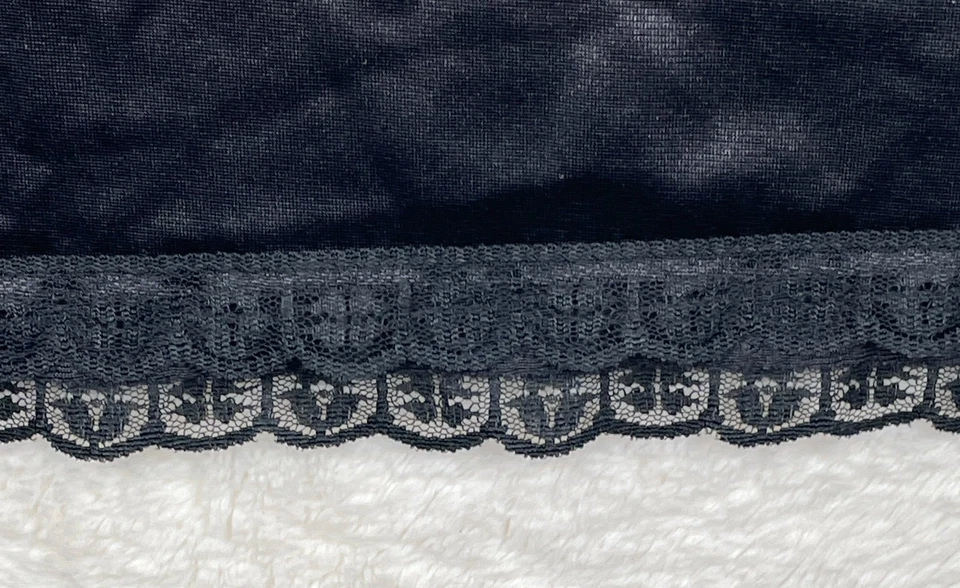 De colección Sears Medio Slip Talla Mediana Larga Longitud 34.5” Negro Nylon Años 90 Encaje Modesto Foto 2 de 4