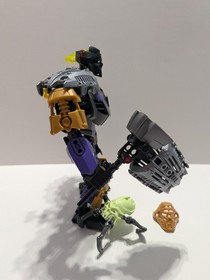 LEGO BIONICLE: Onua-Master of Earth (70789): Complete, no instructions
