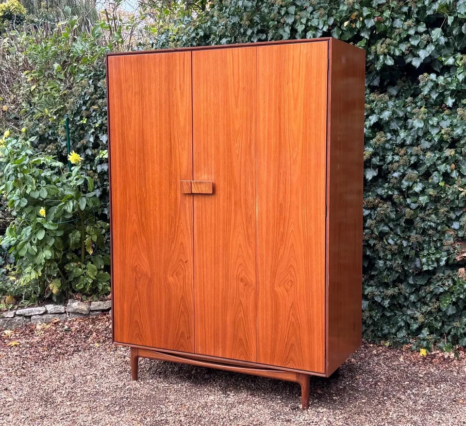 MID CENTURY IFOD KARSEN FOR G PLAN TEAK WARDROBE DANISH DESIGN RANGE - Image 4 of 4