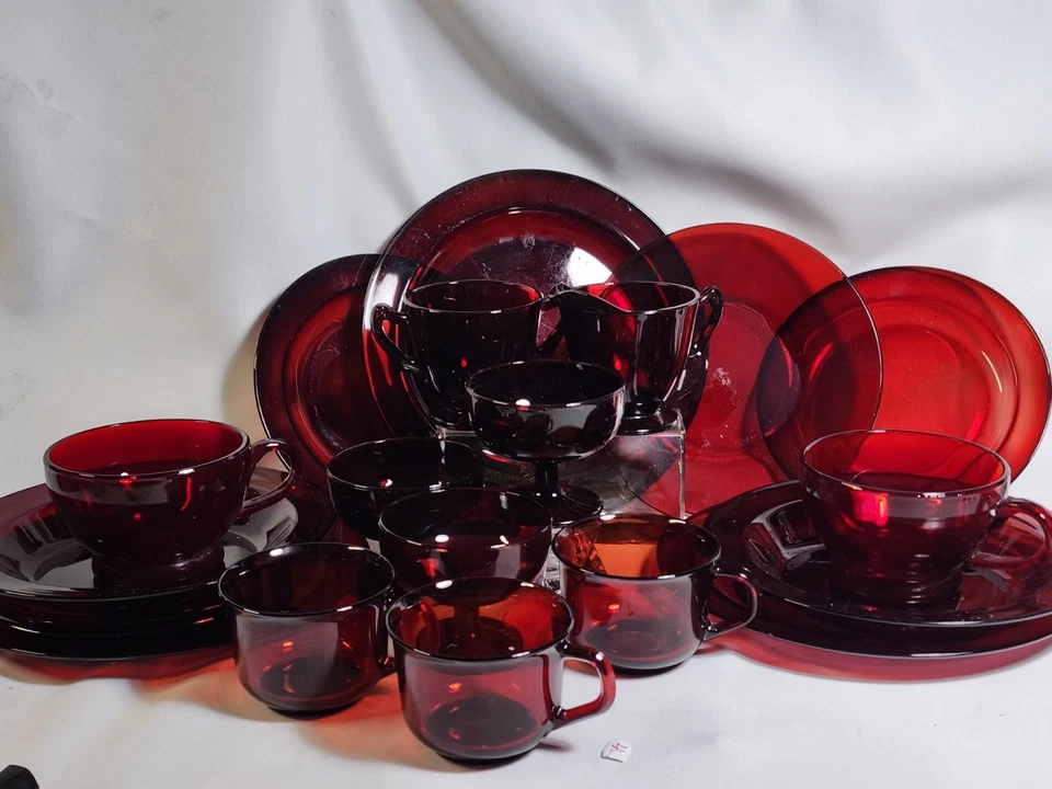 Juego de café rubí vintage 20 piezas tazas Durand/Sears platillos platos Sug & Cream Foto 2 de 4