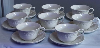 Beautiful Wedgwood Ralph Lauren Claire Eight Tea Cups and Saucers