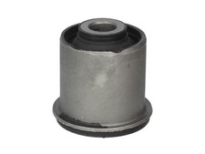 Triangle de suspension Nissan PICK-UP