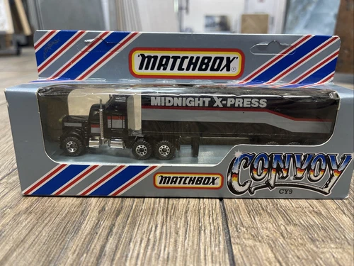 Matchbox Convoy CY9 Kenworth Box Truck Midnight X-Press