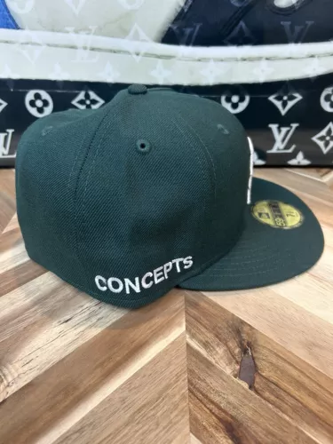 Concepts X New Era 59Fifty 7 1/2 Boston Red Sox “ Green Lobster” Hat Club Fitted