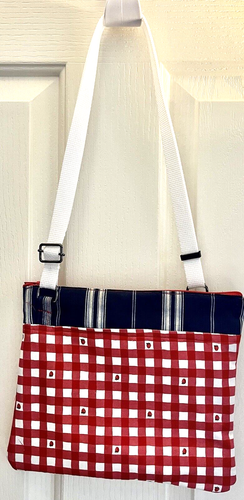 NEW Handmade Strawberries Crossbody Bag 10"x8" Adjustable Strap Zip Closure