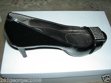 NEW CALVIN KLEIN OLEXA WOMEN'S BLACK PATENT LEATHER PUMP SZ:8M 109.00