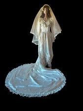 True VTG Art Deco Mid-century 1940s Wedding Gown Dress Veil Extras Satin Lace S
