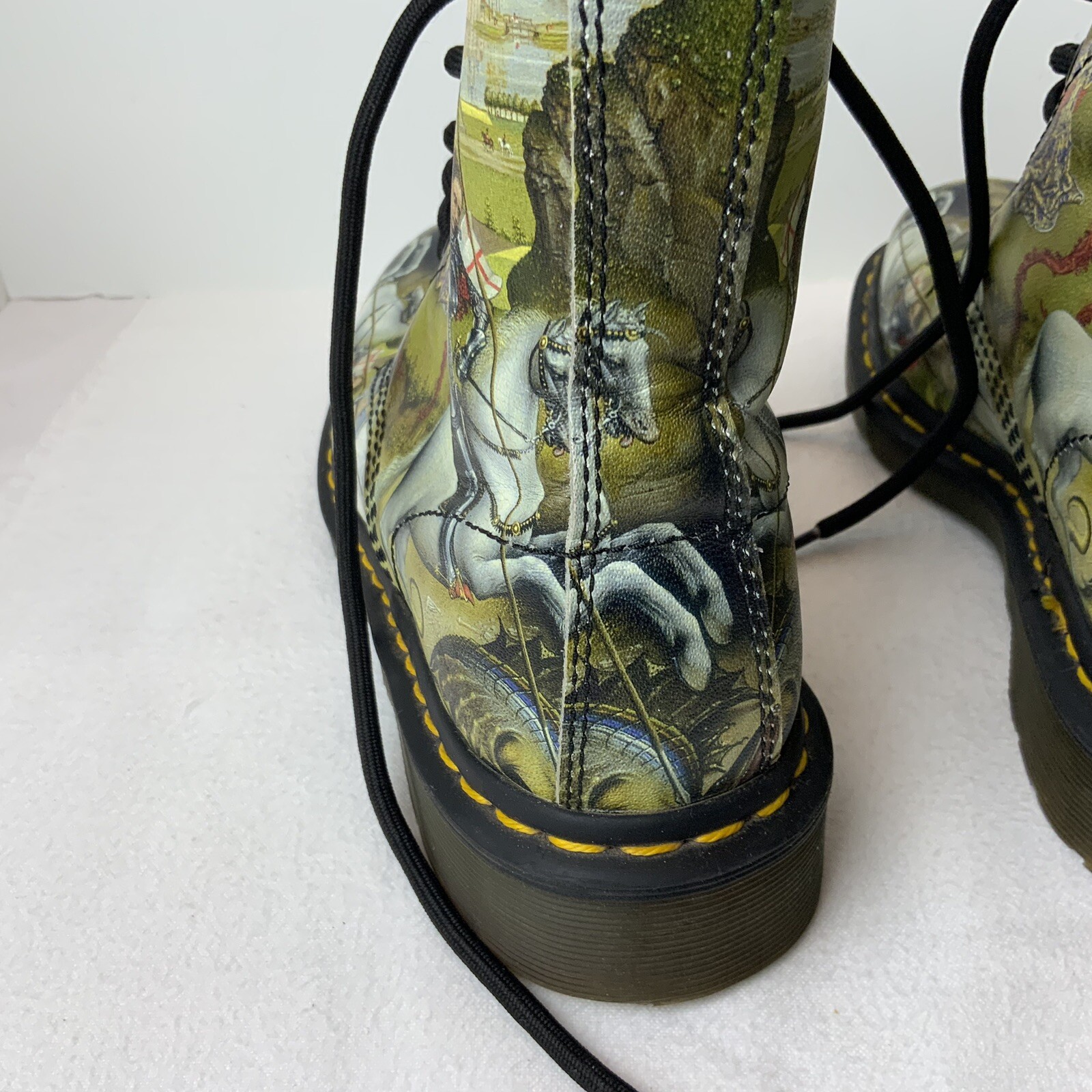 Dr. Martens Lace Up Combat Boots Shoes George & Dragon 1460 Women’s 7 Men’s 6 image 7
