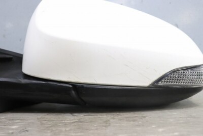 Toyota Aqua DAA-NHP10 Genuine Left Door Mirror White 040 7 Pin RHD