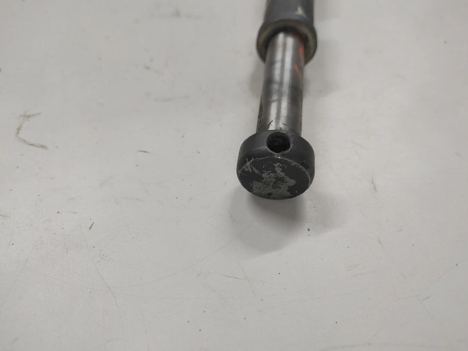 Eje de rueda delantera Suzuki GS1000 1978 54711-49000 Foto 2 de 3