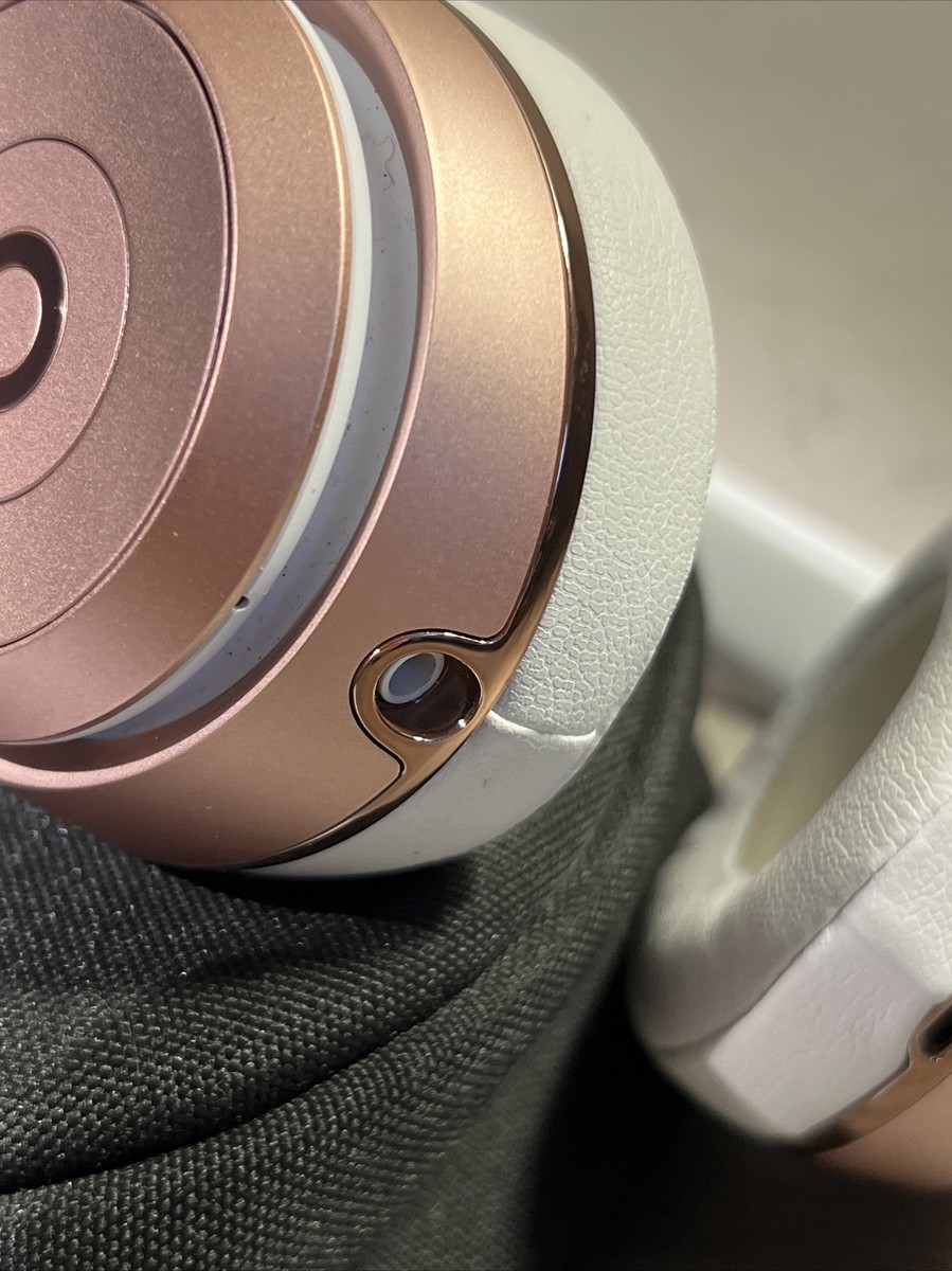 NEAR MINT & TESTED Beats by Dr. Dre Solo 3 Rose Gold