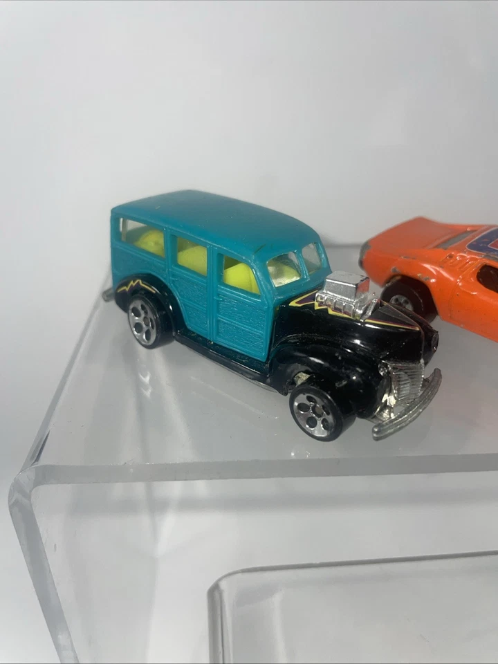 Lote de 15 autos y camionetas Matchbox y Hot Wheels vintage años 70/80 Foto 2 de 4