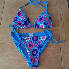 Matalan UK 8 Blue Pink White Crocheted Bikini Set daisy circles boho festival 