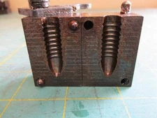 RELOADING TOOLS * LYMAN * BULLET MOLD * SINGLE * 30 CAL * 311467