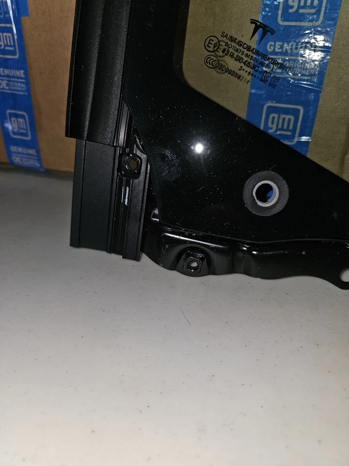 Tesla 43R-004530 Frontal Derecha Lado Pasajero Cuarto Esquina Vidrio Ventana de Ventilación Foto 4 de 4