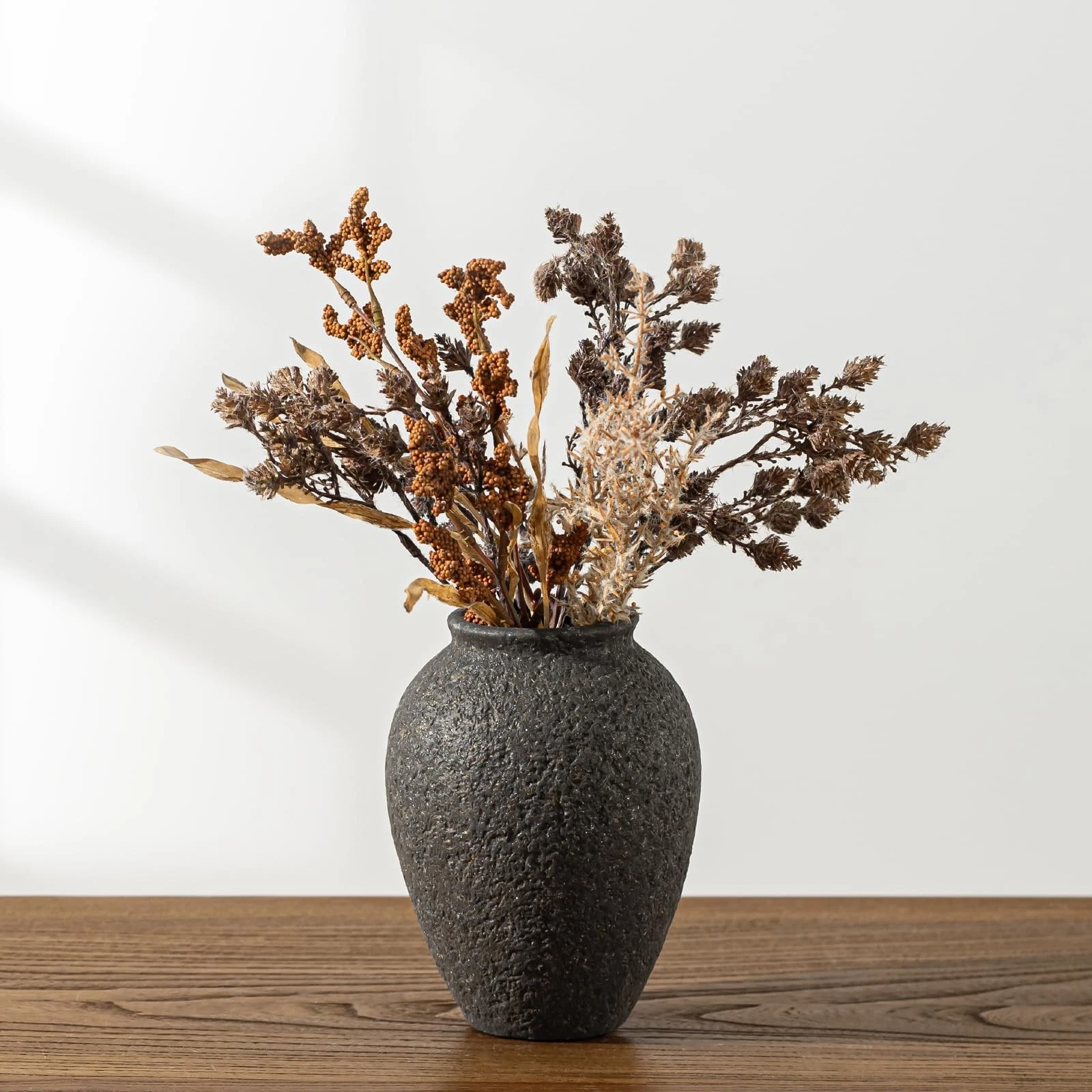 Ceramic Flower Vase, 6.9 inch Small Vase for Centerpieces, Decorative Terraco...