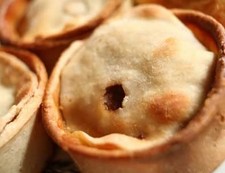 Mini Scotch Pie Kit (24 Mini Pie Shells Seasoning & Lids)