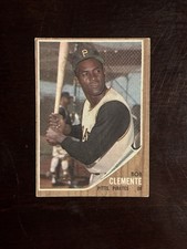 1962 Topps Roberto Clemente #10 - EX - Pittsburgh Pirates HOF Legend!