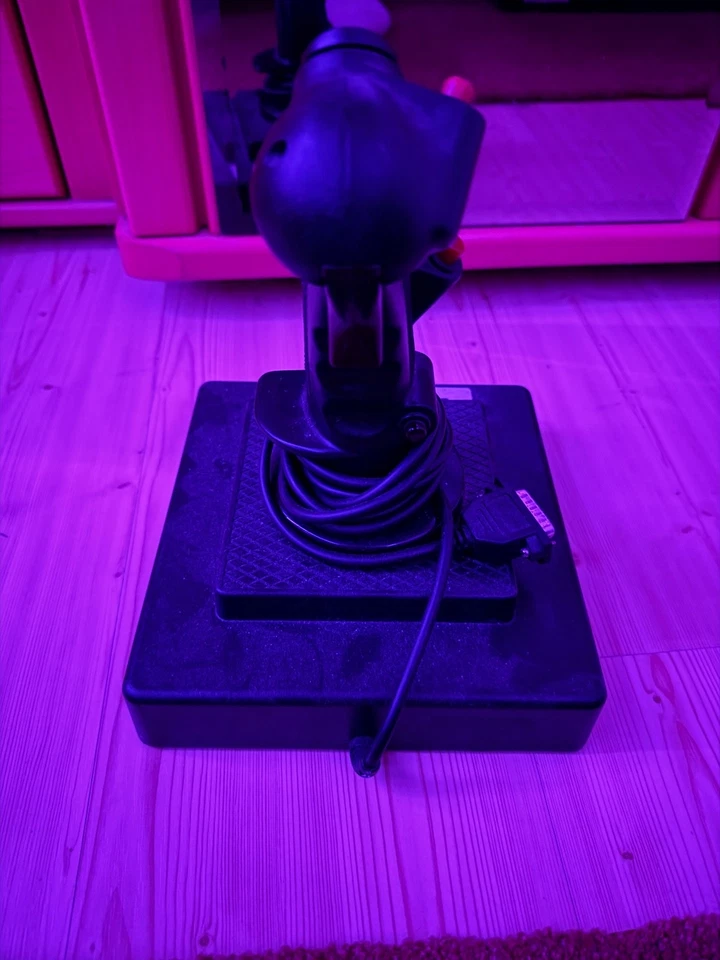 🎮 Thrustmaster X-Fighter Joystick – Klassiker für PC / Gameport – Retro Flight - Bild 3 von 3