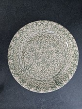 Henn Pottery Green Spongeware 10" Pie Plate