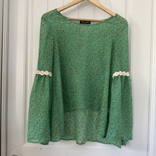 Basically Me Bell Sleeve Boho Pheasant Made In USA Medium Floral